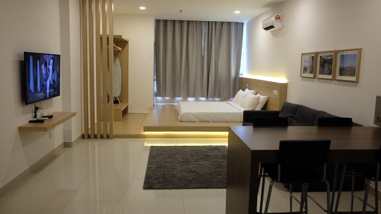 A Suites - Atria Sofo Suites 페탈링자야 외부 사진
